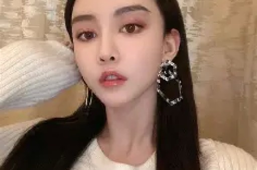 顶流流量小生隐婚生子实锤曝光粉丝怒批人设崩塌！