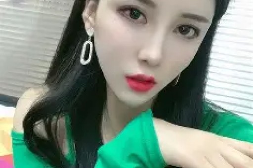 李小璐：塌房10年终于后悔了