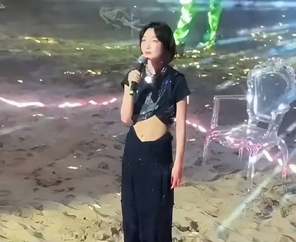 2026过半!四位明星口碑翻车,韩红周冬雨在内,一个比一个不冤